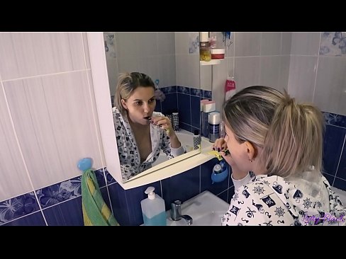 ❤️ Hack s mladima u pidžami završava oralnu spermu u dupe - letty black ❌ Porno kod nas ️❤